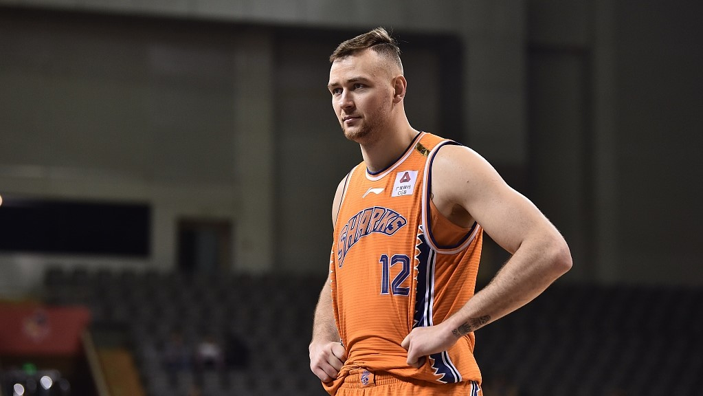 Donatas Motiejunas continuará en China de la mano del Xinjiang Flying Tigers