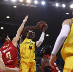 La revelación del curso visita el Gran Canaria Arena