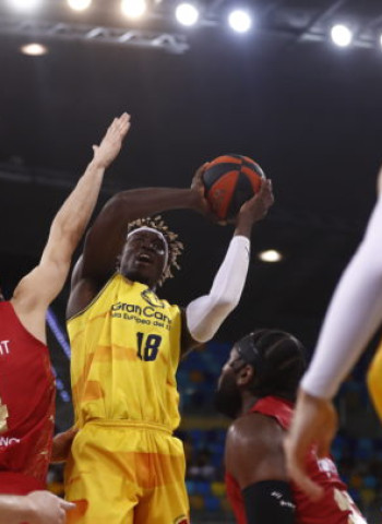 La revelación del curso visita el Gran Canaria Arena