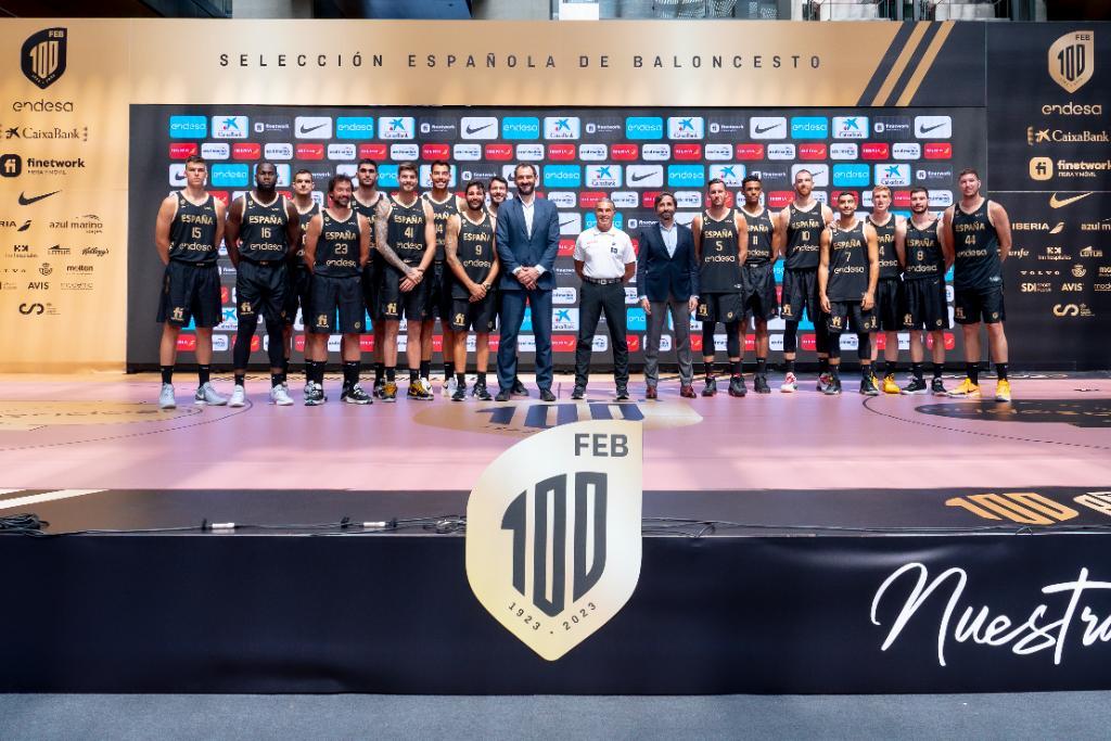 La Familia inicia con ritmo el camino hacia la defensa del título mundial