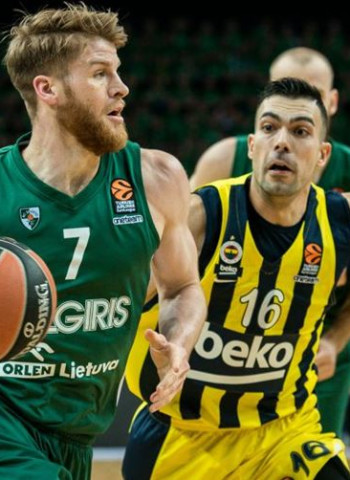 Zalgiris Kaunas extiende el contrato de Thomas Walkup