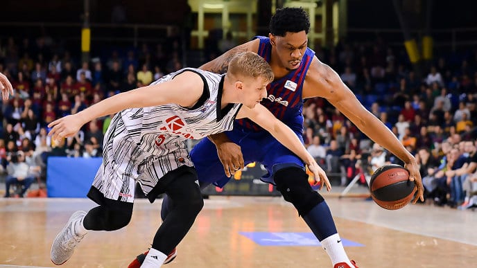 Despliegue ofensivo del FC Barcelona para derrotar al Fuenlabrada. Seraphin, 30  de valoración (106-76)