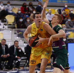 El Gran Canaria prolonga su buena racha (76-59)
