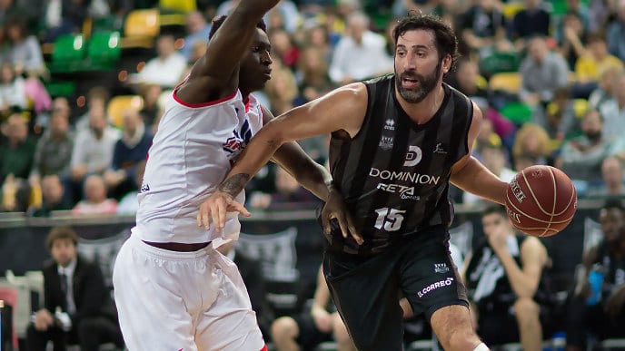 Álex Mumbrú, el Jugador de la Jornada más veterano de la historia