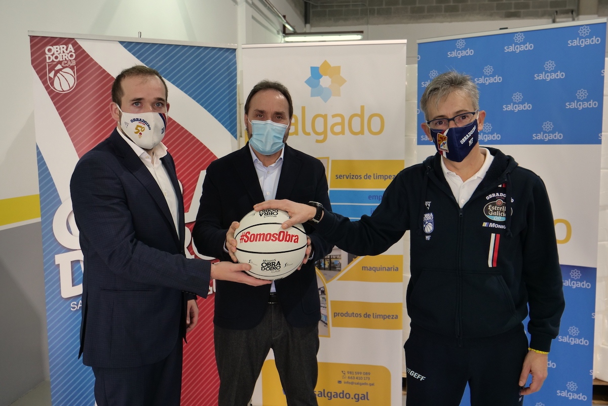 Limpiezas Salgado renueva su compromiso con el Monbus Obradoiro hasta 2022