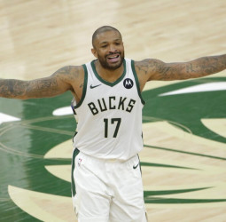 P.J. Tucker se va a los Miami Heat