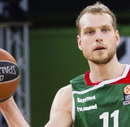 Jaka Blazic sufre un esguince de tobillo de grado 2