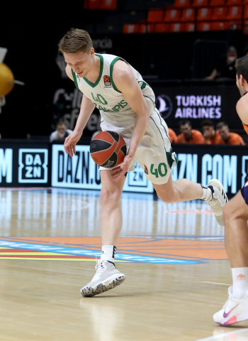 Grigonis frustra el milagro del Valencia sobre la bocina (78-79)