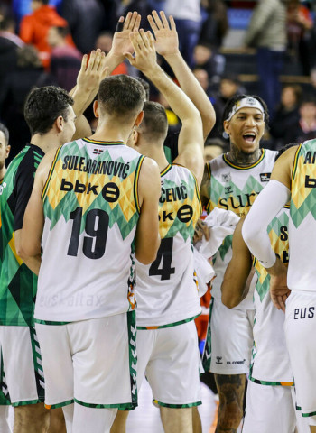 Un Surne Bilbao Basket más coral se crece en el Nou Congost (76-86)