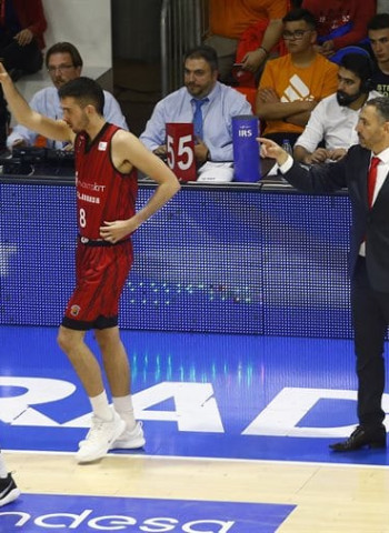Otro partido, otra historia