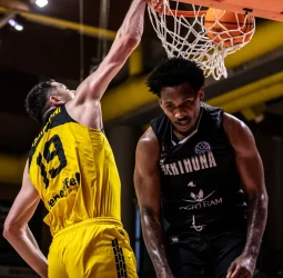 La Laguna Tenerife también avanza a la Final Four, 77-64
