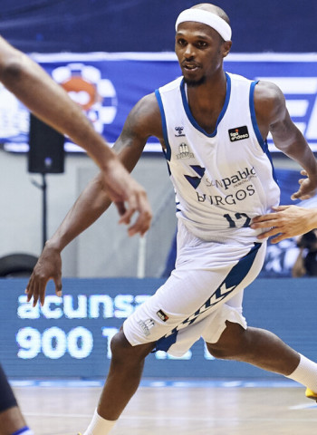 Hereda San Pablo consigue la victoria ante un Acunsa GBC peleón (77-90)