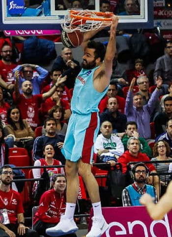 Tecnyconta Zaragoza no puede doblegar al F.C. Barcelona Lassa (86-99)