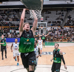El Joventut se estrena en la Eurocup ganando al Germani Brescia (80-63)