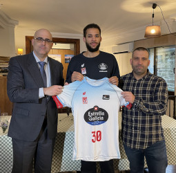 Kassius Robertson: “Volver aquí significa volver a casa”