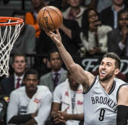 Los Nets anuncian el corte de Andrea Bargnani