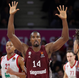 El Bayern supera a Milán, con triplazo de Ibaka para forzar el tiempo extra, 91-84