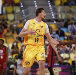 El Gran Canaria se encarama a los puestos altos (79-76)