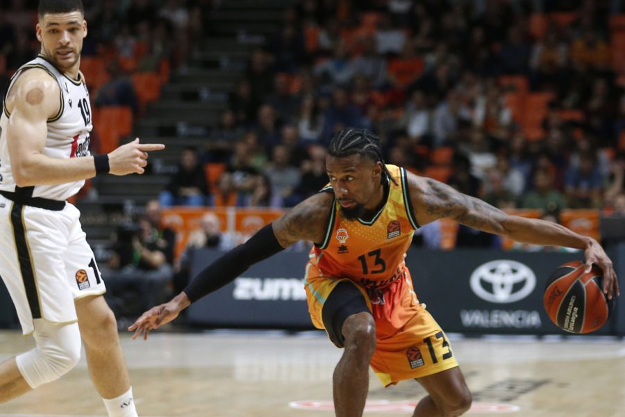 Valencia Basket recupera sensaciones ante la Virtus Segafredo Bologna (79-68)