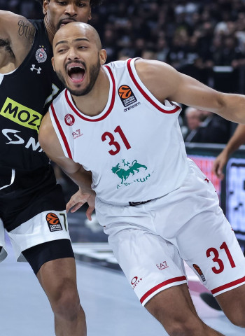El Barcelona tantea la opción de Shavon Shields