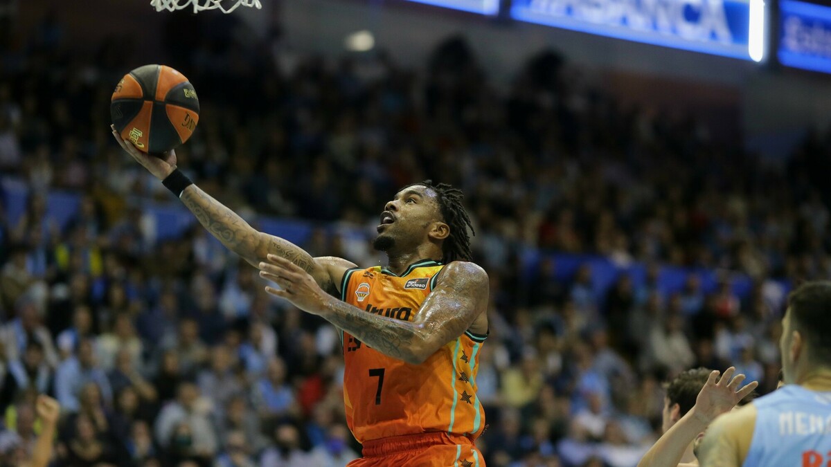 El Valencia Basket perfila la renovación de Chris Jones