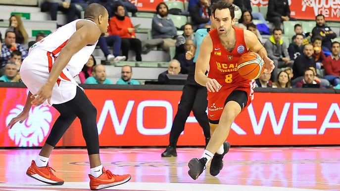 UCAM Murcia cae en casa ante el Utena (56-70)