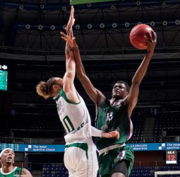 El Unicaja se aferra a las matemáticas