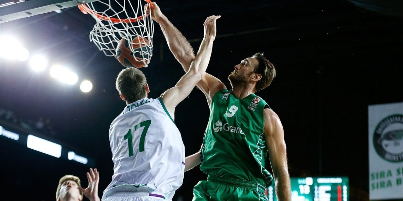 El Unicaja toca fondo ante el Darussafaka Dogus (78-55)
