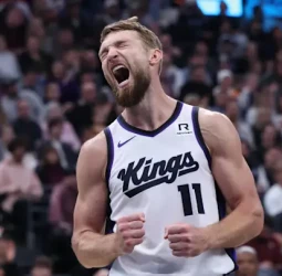 Sabonis lidera la victoria de los Kings, 113-96