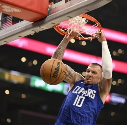 El Panathinaikos persiste en Daniel Theis