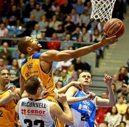 Herbalife GC vence a RNM Obradoiro tras una gran remontada (87-90)