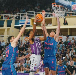 El UEMC Real Valladolid se deja la categoría en la última noche de la temporada