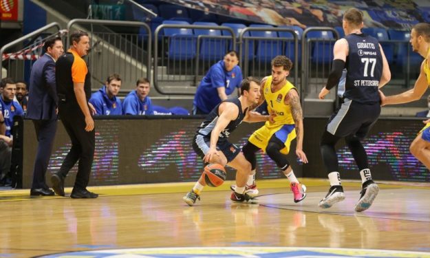 El Zenit asalta Tel Aviv (72-78)