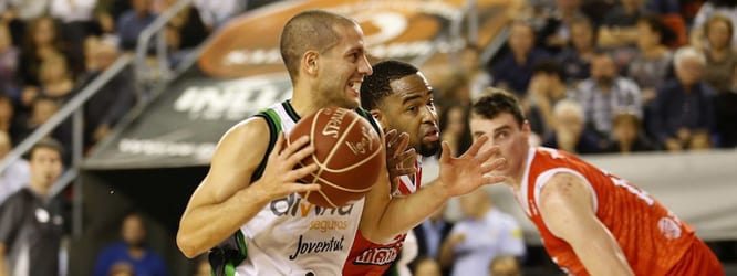 El Divina Seguros Joventut consigue la primera victoria (81-85)