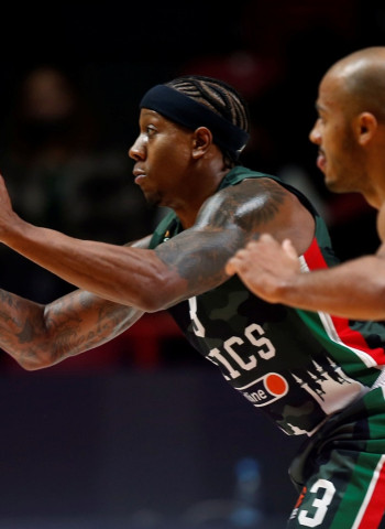 El Unics supera al Milán y rompe la racha de victorias del líder (97-71)