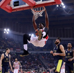 Jamel McLean, al Lokomotiv Kuban