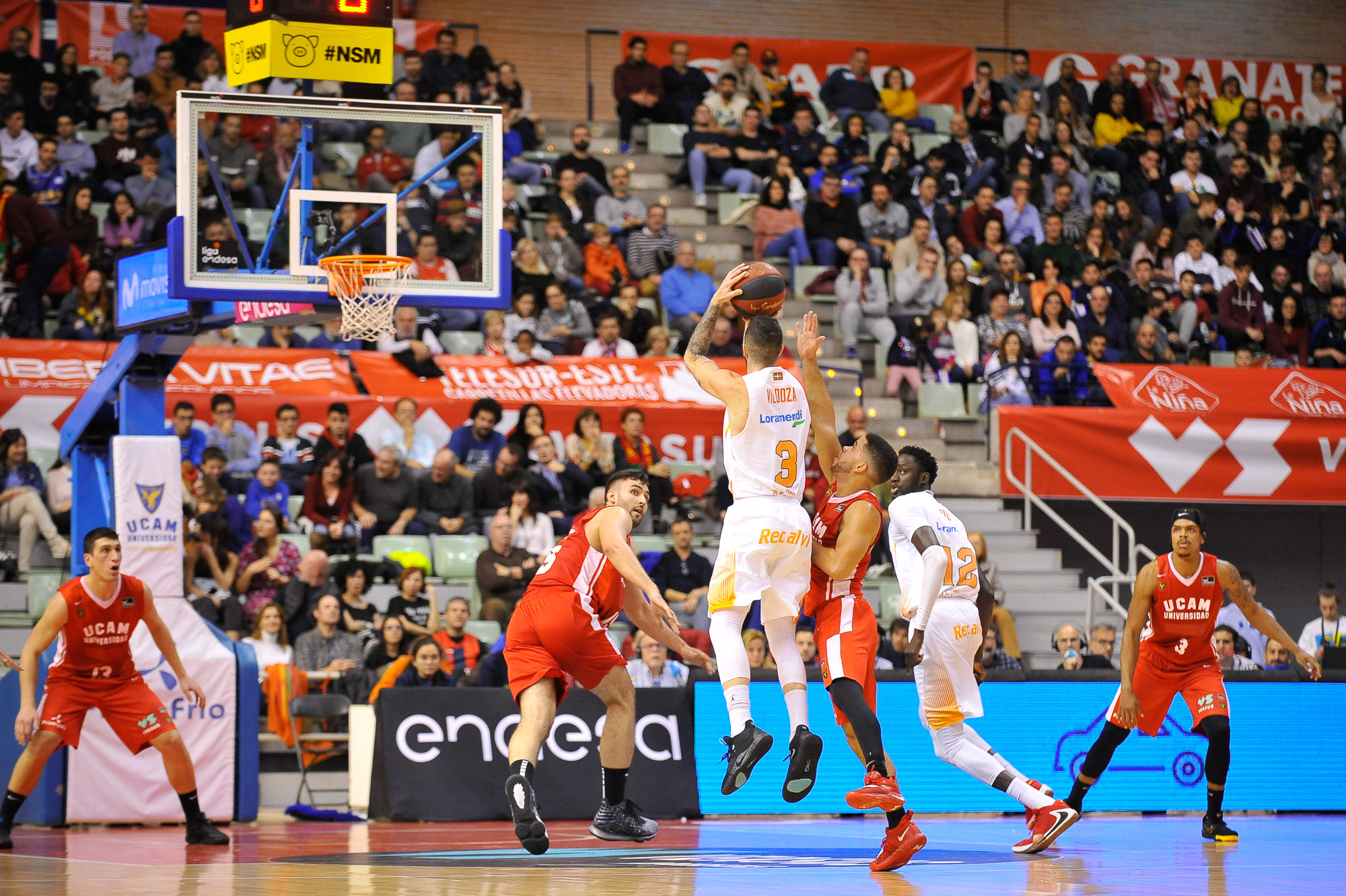 Rearme de moral en Murcia del Baskonia (75-86)