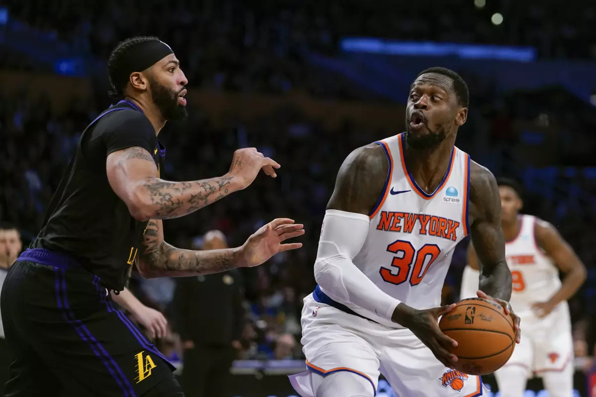 Los Knicks se sobreponen al triple-doble de LeBron James