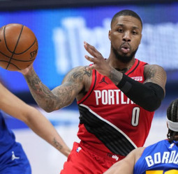 Lillard golpe primero (109-123) [0-1]