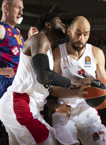 El Barcelona exhibe su oficio ante el Olympiacos (90-80)