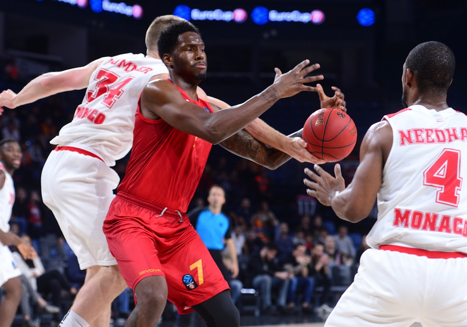 Nigel Hayes, en el punto de mira del Zalgiris Kaunas