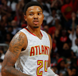 Kent Bazemore, en la órbita de los Rockets y Pelicans