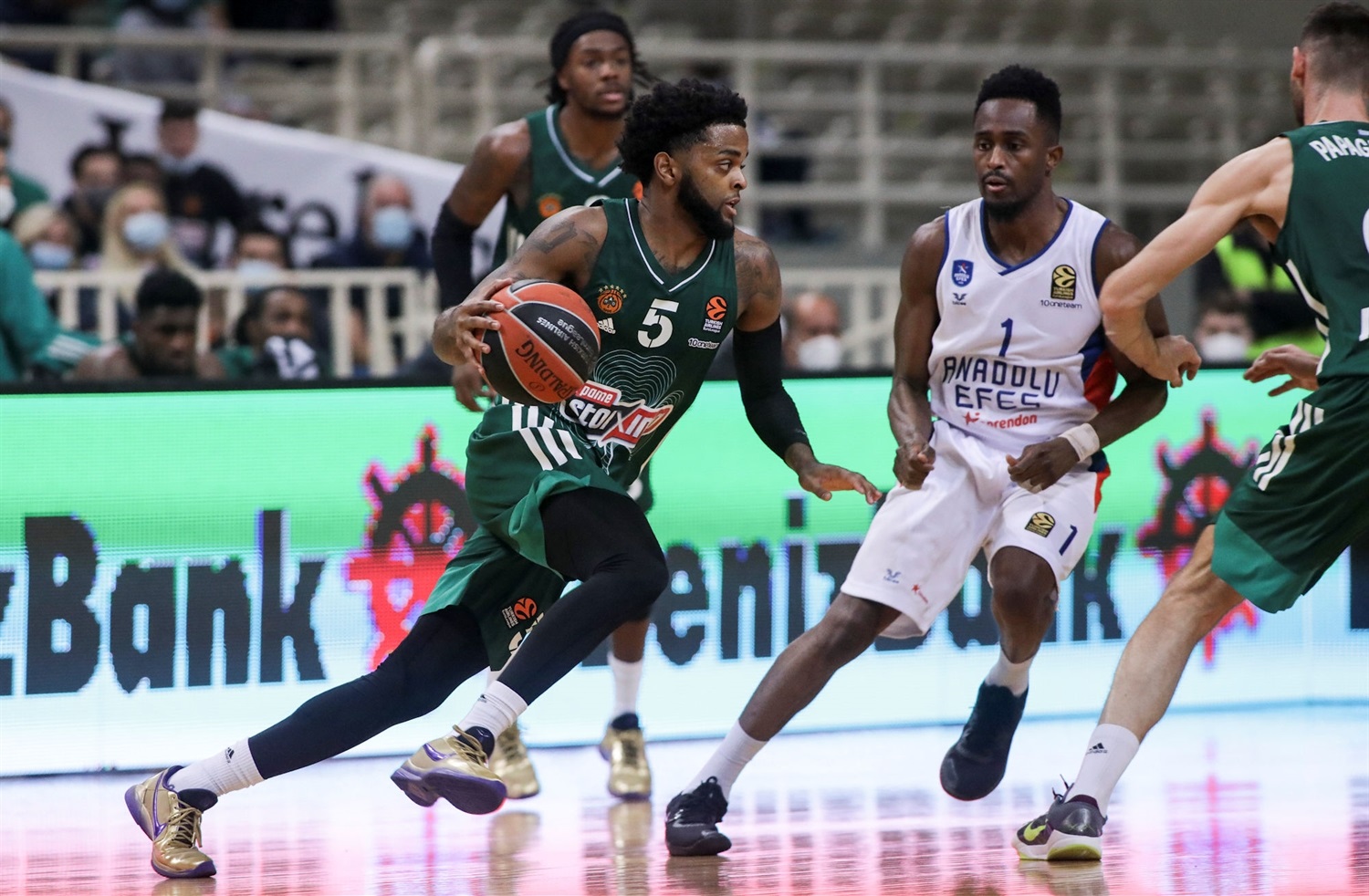 El Efes busca volver a la senda de la victoria ante los verdes