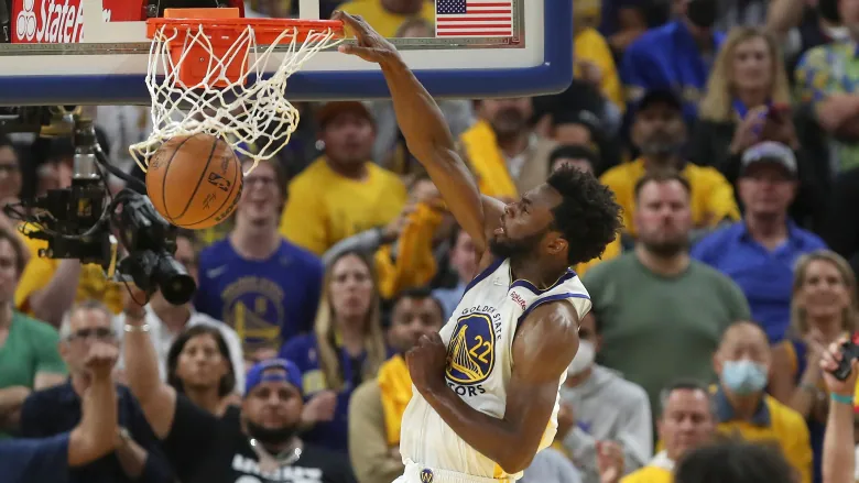 [3-2] La defensa coloca a los Warriors a un paso del anillo (104-94)