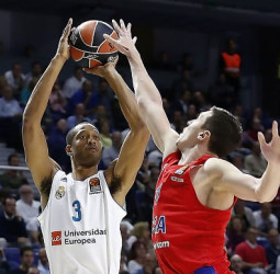 Anthony Randolph sufre una luxación en el hombro derecho