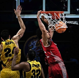 El Baxi Manresa completa la final de la Champions League (55-63)
