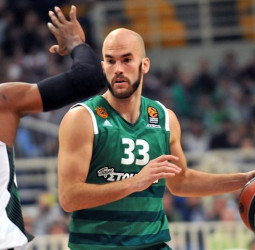 Panathinaikos negocia la renovación de Nick Calathes