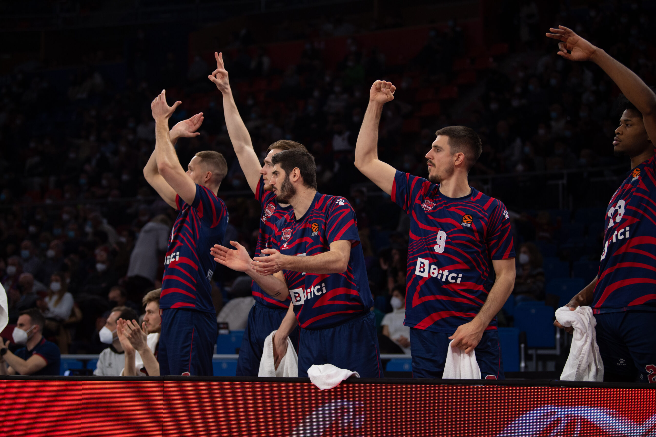 Bitci Baskonia suma el cuarto triunfo consecutivo en EuroLeague y sigue soñando (77-62)