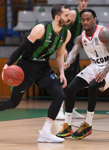 El Joventut se queda líder en solitario (79-72)