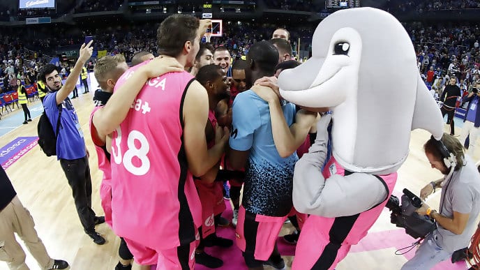 La vida de color de rosa, versión Movistar Estudiantes (80-70)
